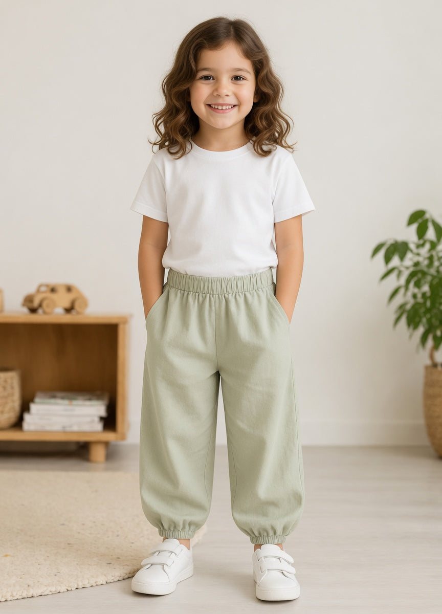 Jogger or sweat pants